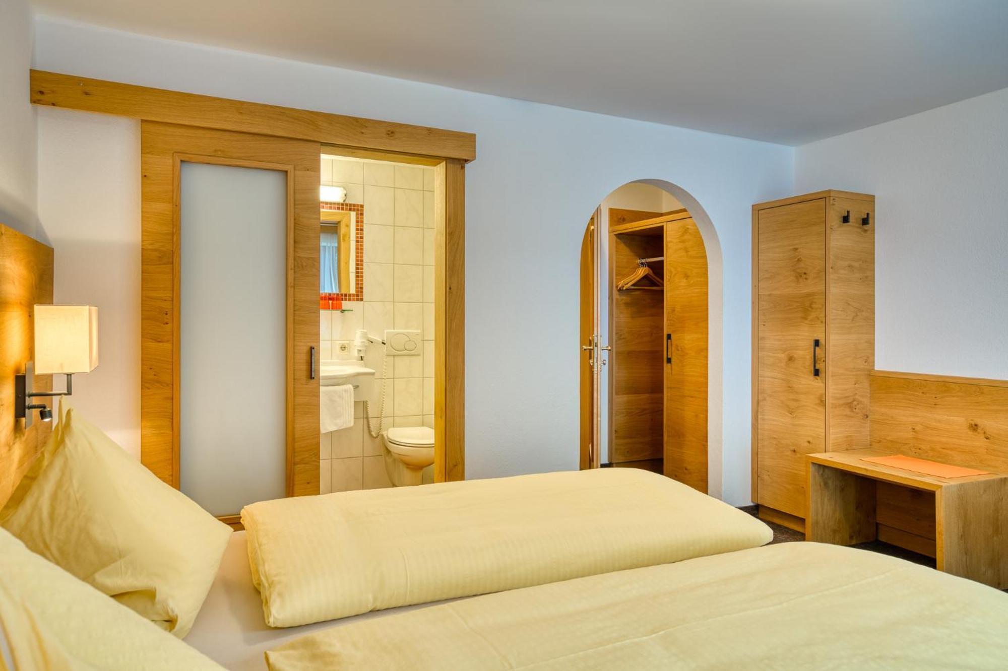 Alpenrose Tux Apartamento Exterior foto